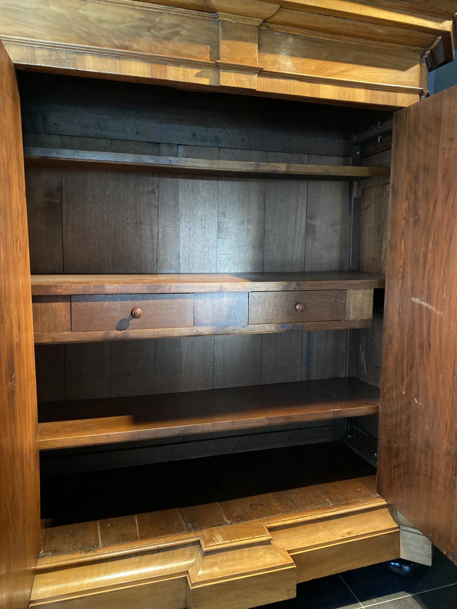 Unknown 18th C Dutch Walnut Armoire 7 Unknown 18th C Dutch Walnut Armoire - Image 7