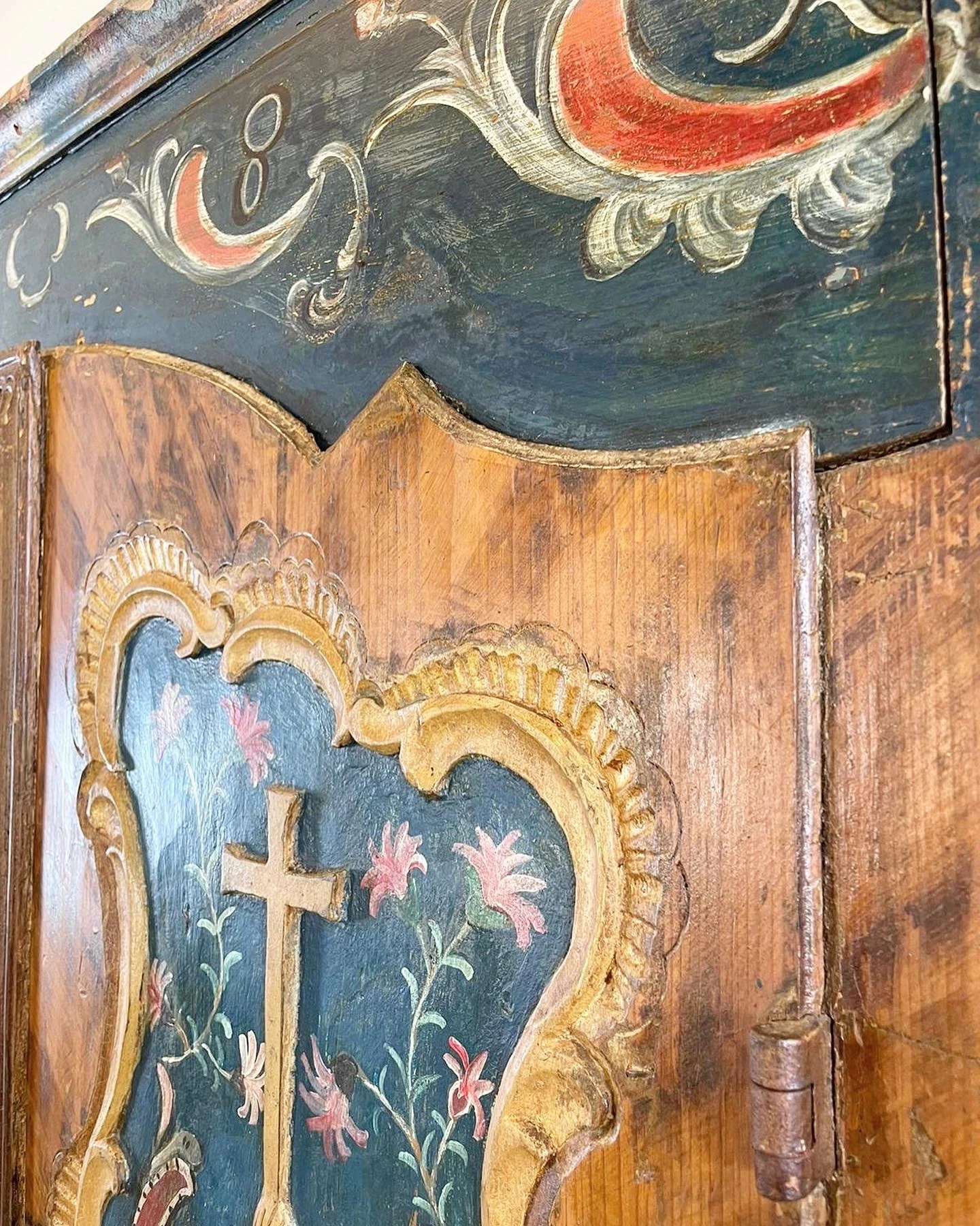 Unknown 18th Century Austrian Original Painted Marriage Cupboard 10 Unknown 18th Century Austrian Original Painted Marriage Cupboard - Image 10