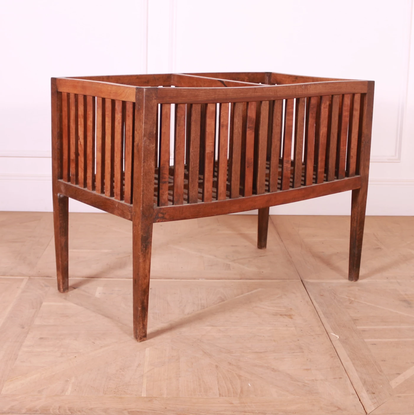 19th C French Wooden Log Basket. 1890. 1 19th C French Wooden Log Basket. 1890.