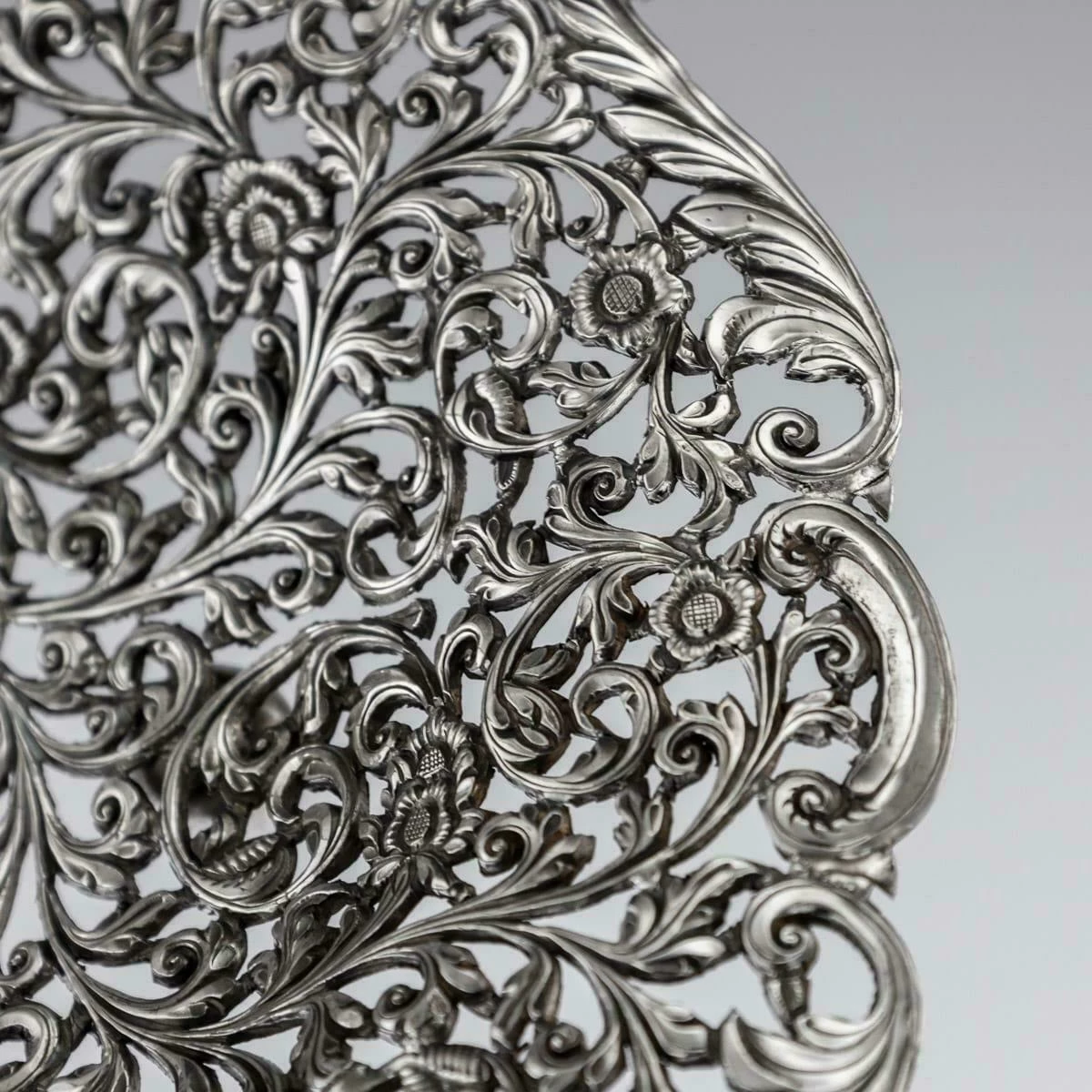 19th Century Indian Cutch Solid Silver Basket, Circa 1880 8 19th Century Indian Cutch Solid Silver Basket, Circa 1880 - Image 8