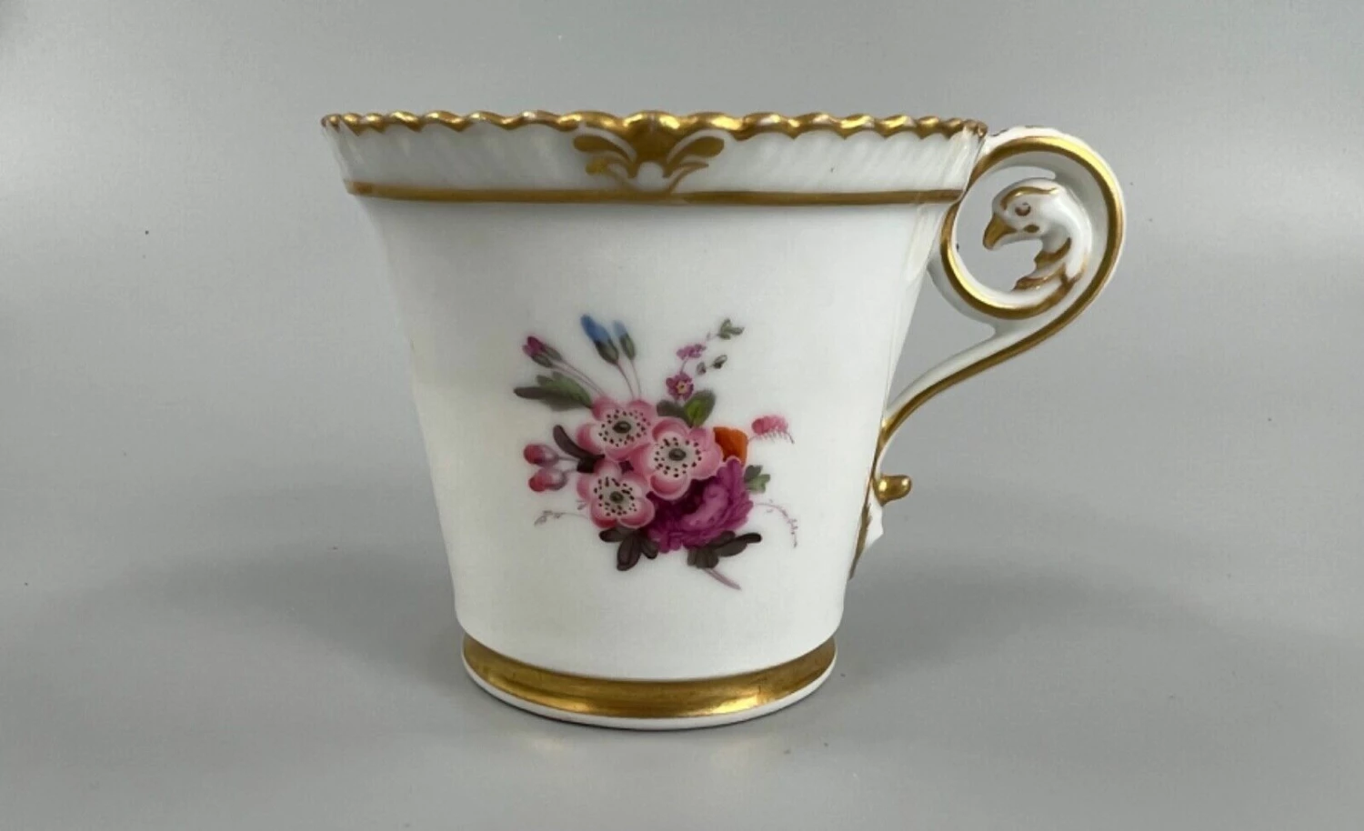 A C.1820 Chamberlain Worcester Eagle Head Finial Bucket Can 1 A C.1820 Chamberlain Worcester Eagle Head Finial Bucket Can