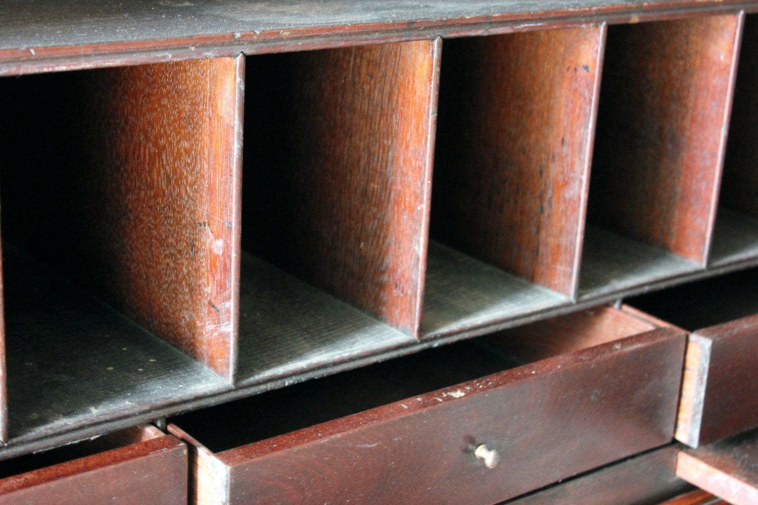 Unknown A Fine Quality Irish George II Mahogany Bureau Bookcase C.1740 50 17 Unknown A Fine Quality Irish George II Mahogany Bureau Bookcase C.1740 50 - Image 17