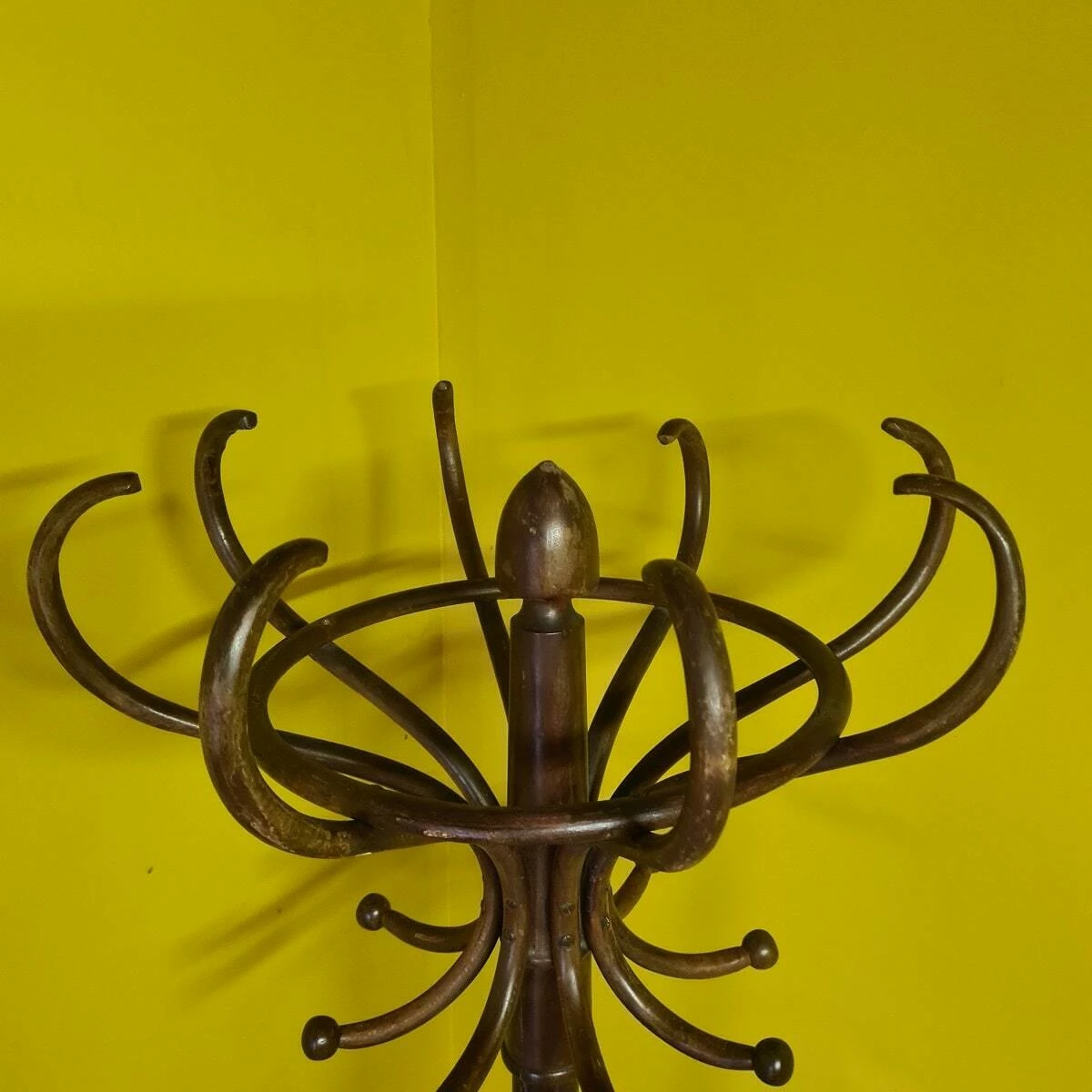 Antique Standing Bentwood Thonet Coat Rack , Frome The Early 1900s. 2 Antique Standing Bentwood Thonet Coat Rack , Frome The Early 1900s. - Image 2