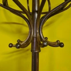 Antique Standing Bentwood Thonet Coat Rack , Frome The Early 1900s. 13 Antique Standing Bentwood Thonet Coat Rack , Frome The Early 1900s. -Storage Furniture Sales 2024 antiek staande thonet kapstok 1800s sku32284801 0 3