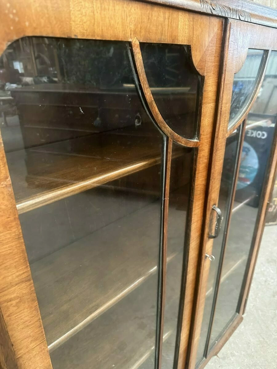 Antique Art Deco Walnut Cocktail Display Glazed Bookcase Cabinet C 1930 16 Antique Art Deco Walnut Cocktail Display Glazed Bookcase Cabinet C 1930 - Image 16