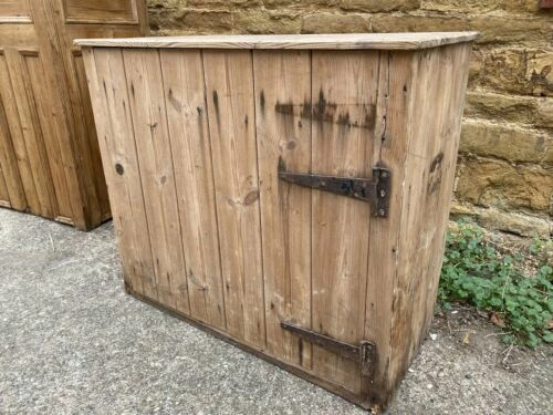 Unknown Antique English Pine Kitchen Pantry Estate Cupboard, C 1870 3 Unknown Antique English Pine Kitchen Pantry Estate Cupboard, C 1870 - Image 3