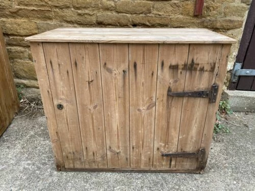 Unknown Antique English Pine Kitchen Pantry Estate Cupboard, C 1870 1 Unknown Antique English Pine Kitchen Pantry Estate Cupboard, C 1870