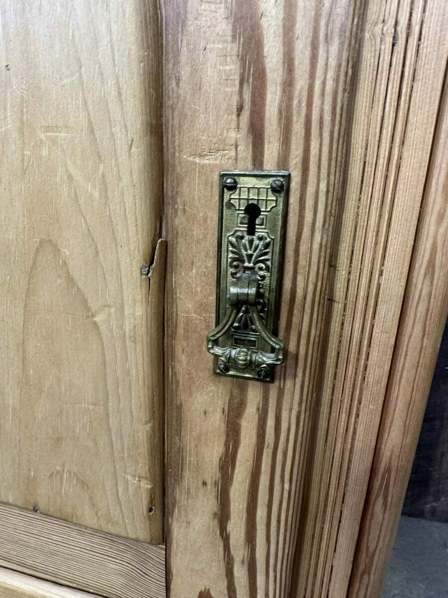 Antique French Pine Cupboard C 1880 4 Antique French Pine Cupboard C 1880 - Image 4