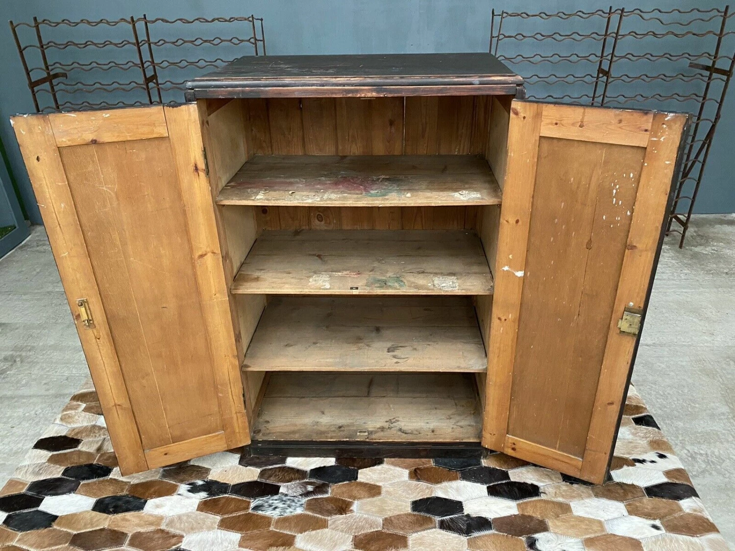 Unknown Antique Stained Pine Estate Cupboard, C 1880 6 Unknown Antique Stained Pine Estate Cupboard, C 1880 - Image 6