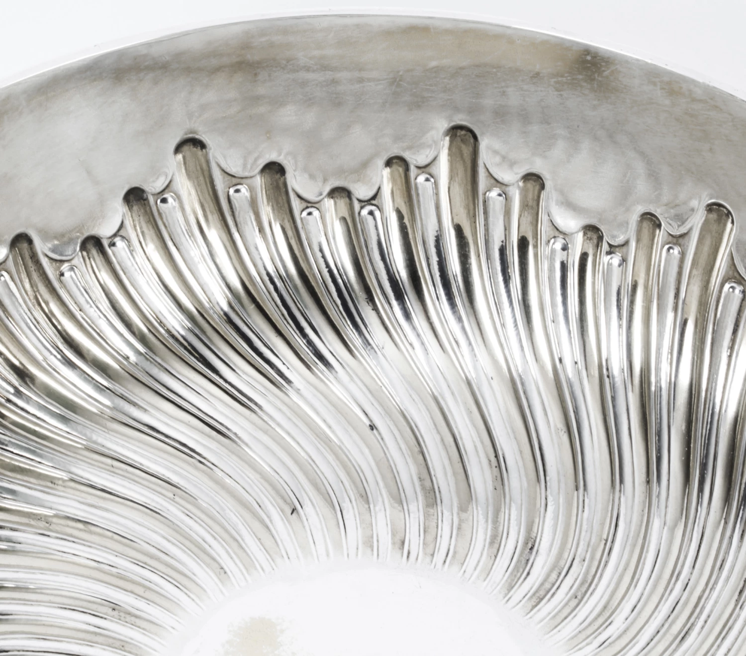 Antique Sterling Silver Punch Bowl Walter Barnard 1892 19th C 4 Antique Sterling Silver Punch Bowl Walter Barnard 1892 19th C - Image 4