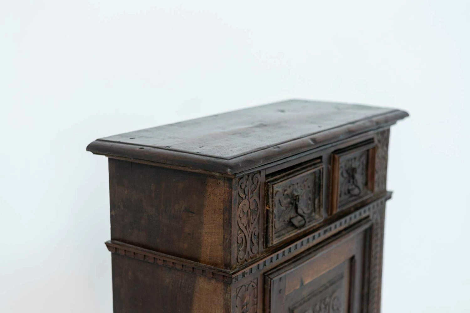 Unknown Antique Tuscan Walnut Cabinet With Inlays 10 Unknown Antique Tuscan Walnut Cabinet With Inlays - Image 10