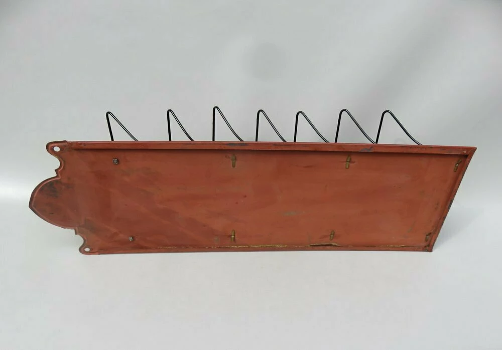 Unknown Art Nouveau Wall Newspaper Stand In Metal Bordeau Red, Black & Gold, 1890s 11 Unknown Art Nouveau Wall Newspaper Stand In Metal Bordeau Red, Black & Gold, 1890s - Image 11