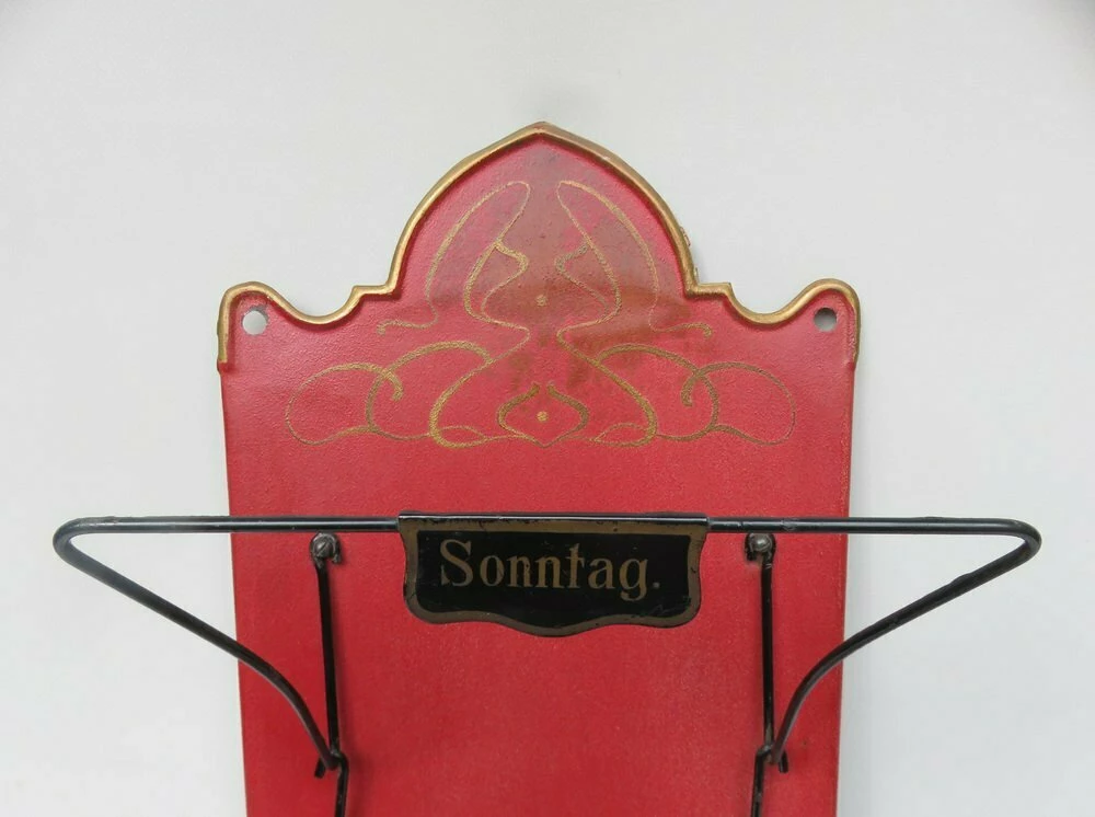 Unknown Art Nouveau Wall Newspaper Stand In Metal Bordeau Red, Black & Gold, 1890s 5 Unknown Art Nouveau Wall Newspaper Stand In Metal Bordeau Red, Black & Gold, 1890s - Image 5