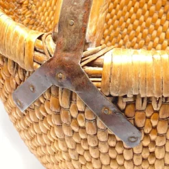 Basket In Wicker , And Wood, China, XX Century, Artisanal Made, Yellow Color -Storage Furniture Sales 2024 basket in wicker and wood china xx century artisanal made yellow color 0 3