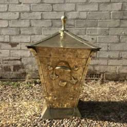 Birmingham Guild Of Handicraft, Art & Crafts, Brass Coal Bucket -Storage Furniture Sales 2024 birmingham guild of handicraft art crafts brass coal bucket 0 5