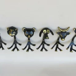 Black Brass Animal Cloakroom Hook By Walter Bosse, 1950s, Set Of 12 22 Black Brass Animal Cloakroom Hook By Walter Bosse, 1950s, Set Of 12 -Storage Furniture Sales 2024 black brass animal cloakroom hook by walter bosse 1950s set of 12 sku71954884 0 2