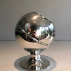 Unknown Chrome Designer Ice Bucket, 1970s -Storage Furniture Sales 2024 chrome designer ice bucket 1970s sku86446586 0 4 scaled