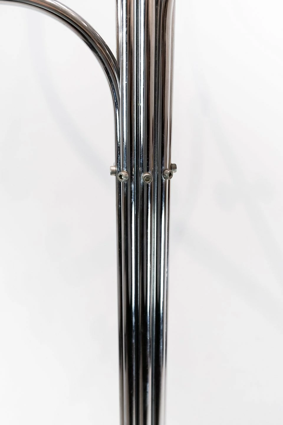 Coat Stand Of Stainless Steel With Nine Arms Designed By Sidse Werner And Manufactured By Fritz Hansen In The 1970s. 3 Coat Stand Of Stainless Steel With Nine Arms Designed By Sidse Werner And Manufactured By Fritz Hansen In The 1970s. - Image 3