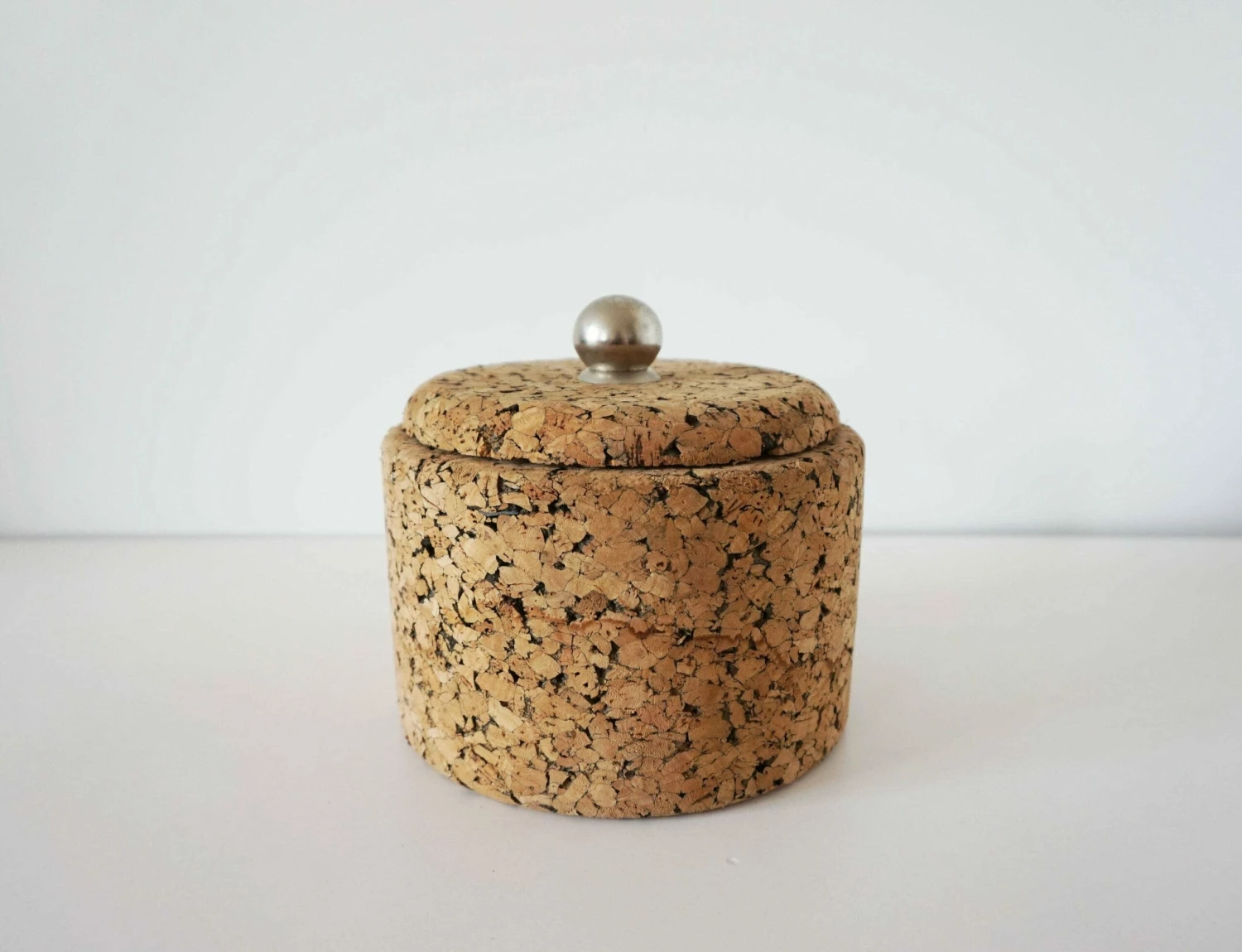 Cork Ice Bucket And Its Vintage 1970 Ice Cube Tongs - Image 4