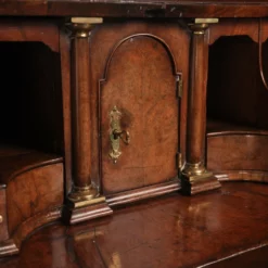 Early 18th Century Walnut Bureau Bookcase 17 Early 18th Century Walnut Bureau Bookcase -Storage Furniture Sales 2024 early 18th century walnut bureau bookcase 0 5