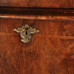 Early 18th Century Walnut Bureau Bookcase 19 Early 18th Century Walnut Bureau Bookcase -Storage Furniture Sales 2024 early 18th century walnut bureau bookcase 0 7