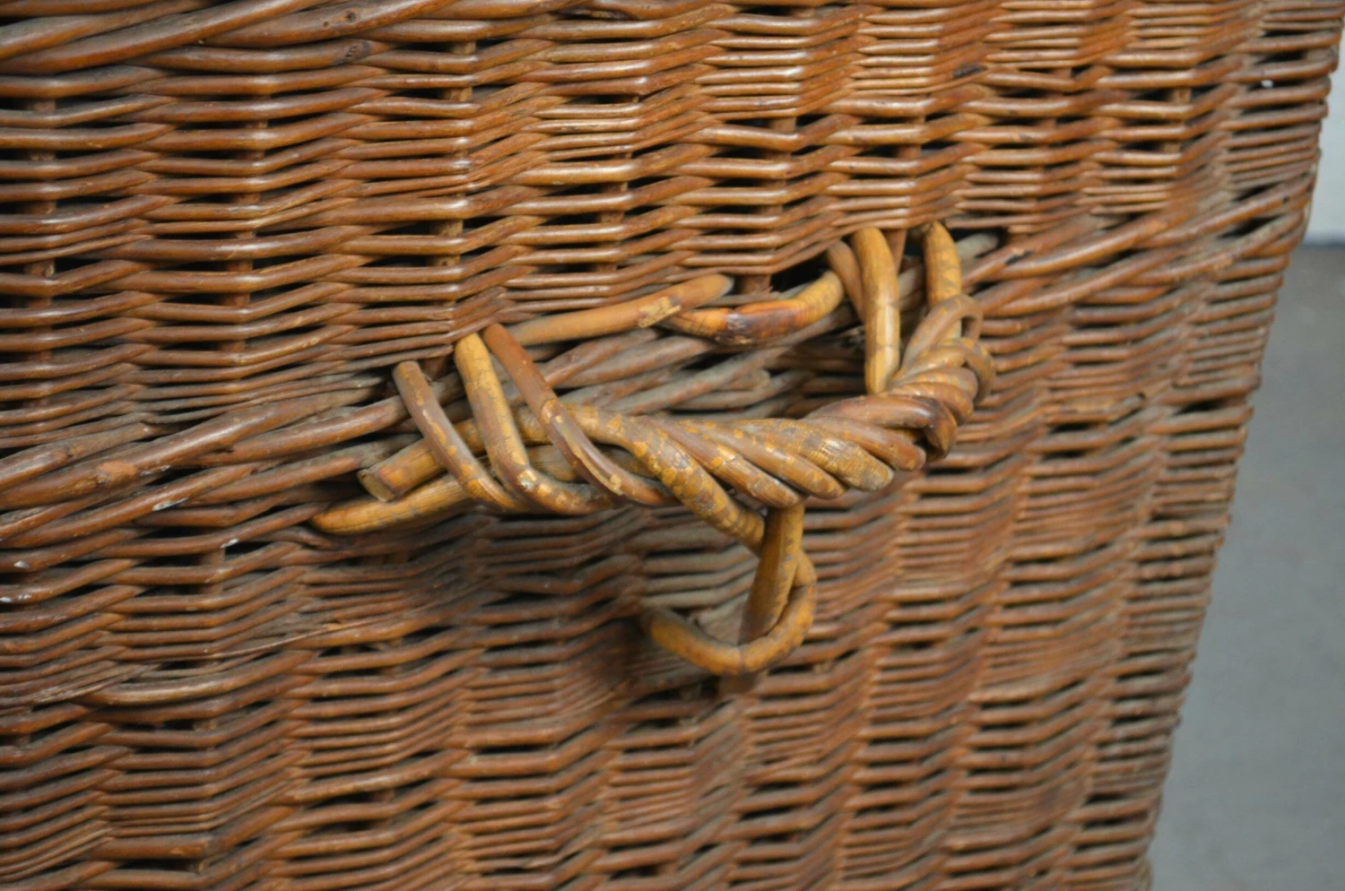 Unknown Early Log/Laundry Basket, Early 20th Century 10 Unknown Early Log/Laundry Basket, Early 20th Century - Image 10