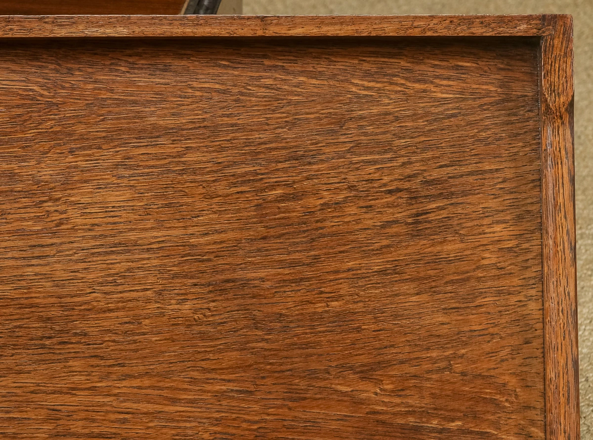 English George V Minty Globe Wernicke Style Oak Three Tier Glazed Sectional Bookcase (Circa 1920) 16 English George V Minty Globe Wernicke Style Oak Three Tier Glazed Sectional Bookcase (Circa 1920) - Image 16