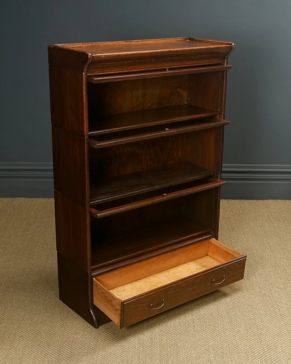 English George V Minty Globe Wernicke Style Oak Three Tier Glazed Sectional Bookcase (Circa 1920) 19 English George V Minty Globe Wernicke Style Oak Three Tier Glazed Sectional Bookcase (Circa 1920) - Image 19