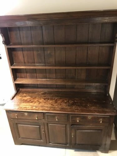 English Georgian Oak Country Antique Dresser, C1790 2 English Georgian Oak Country Antique Dresser, C1790 - Image 2