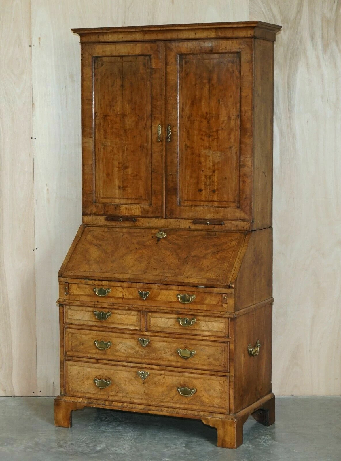 Unknown Fine Antique George II Circa 1740 Burr Walnut Burear Bookcase Chest Of Drawers 5 Unknown Fine Antique George II Circa 1740 Burr Walnut Burear Bookcase Chest Of Drawers - Image 5