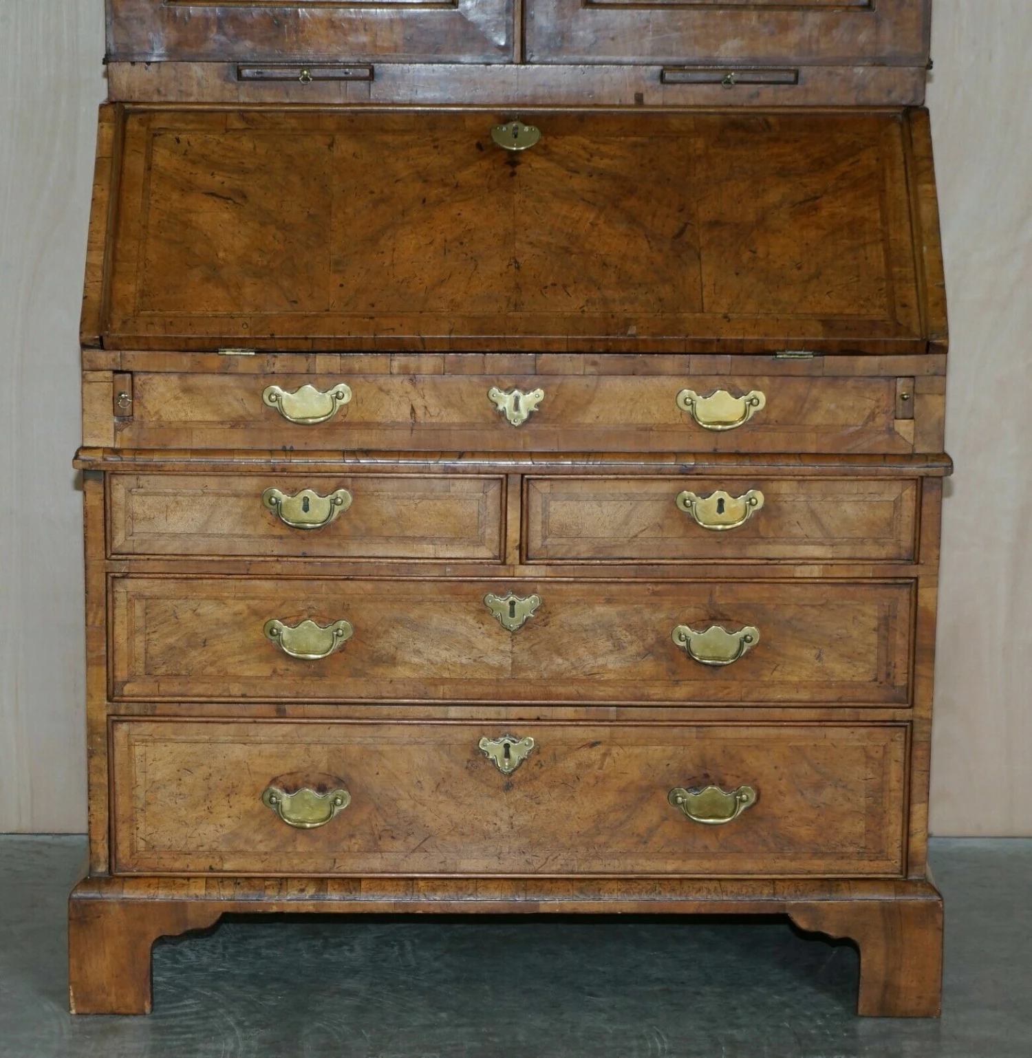 Unknown Fine Antique George II Circa 1740 Burr Walnut Burear Bookcase Chest Of Drawers 6 Unknown Fine Antique George II Circa 1740 Burr Walnut Burear Bookcase Chest Of Drawers - Image 6