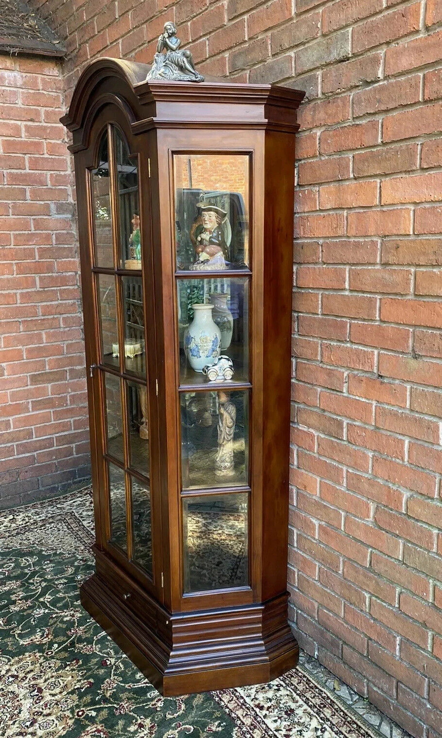 Fine Georgian Style Berger Master Tall Curved Display Cabinet In Solid Elm Wood 7 Fine Georgian Style Berger Master Tall Curved Display Cabinet In Solid Elm Wood - Image 7