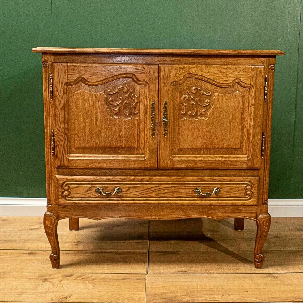 Unknown French Louis XV Style Carved Oak Side Drinks Cabinet! 3 Unknown French Louis XV Style Carved Oak Side Drinks Cabinet! - Image 3