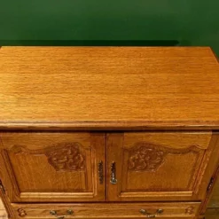 Unknown French Louis XV Style Carved Oak Side Drinks Cabinet! 16 Unknown French Louis XV Style Carved Oak Side Drinks Cabinet! -Storage Furniture Sales 2024 french louis xv style carved oak side drinks cabinet sku29248565 0 4