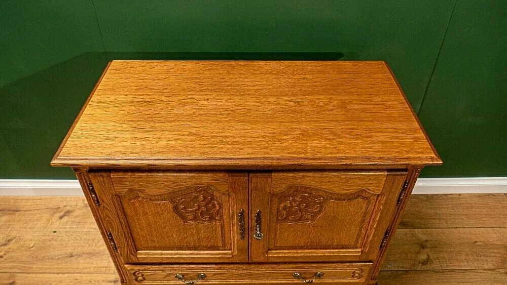 Unknown French Louis XV Style Carved Oak Side Drinks Cabinet! 5 Unknown French Louis XV Style Carved Oak Side Drinks Cabinet! - Image 5