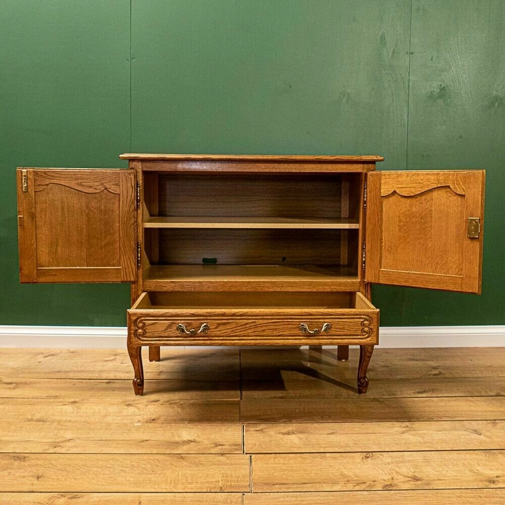 Unknown French Louis XV Style Carved Oak Side Drinks Cabinet! 7 Unknown French Louis XV Style Carved Oak Side Drinks Cabinet! - Image 7