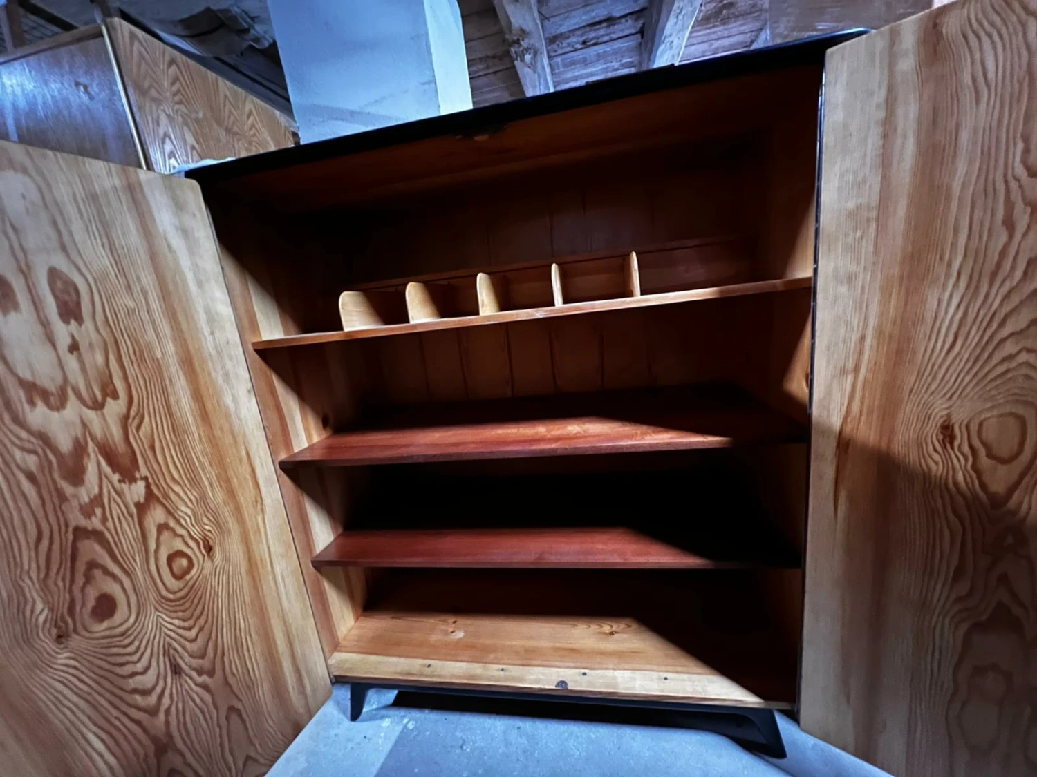 Functionalist Cabinet By Jindřich Halabala For Up Zavody, 1950´S, Czechoslovakia 13 Functionalist Cabinet By Jindřich Halabala For Up Zavody, 1950´S, Czechoslovakia - Image 13