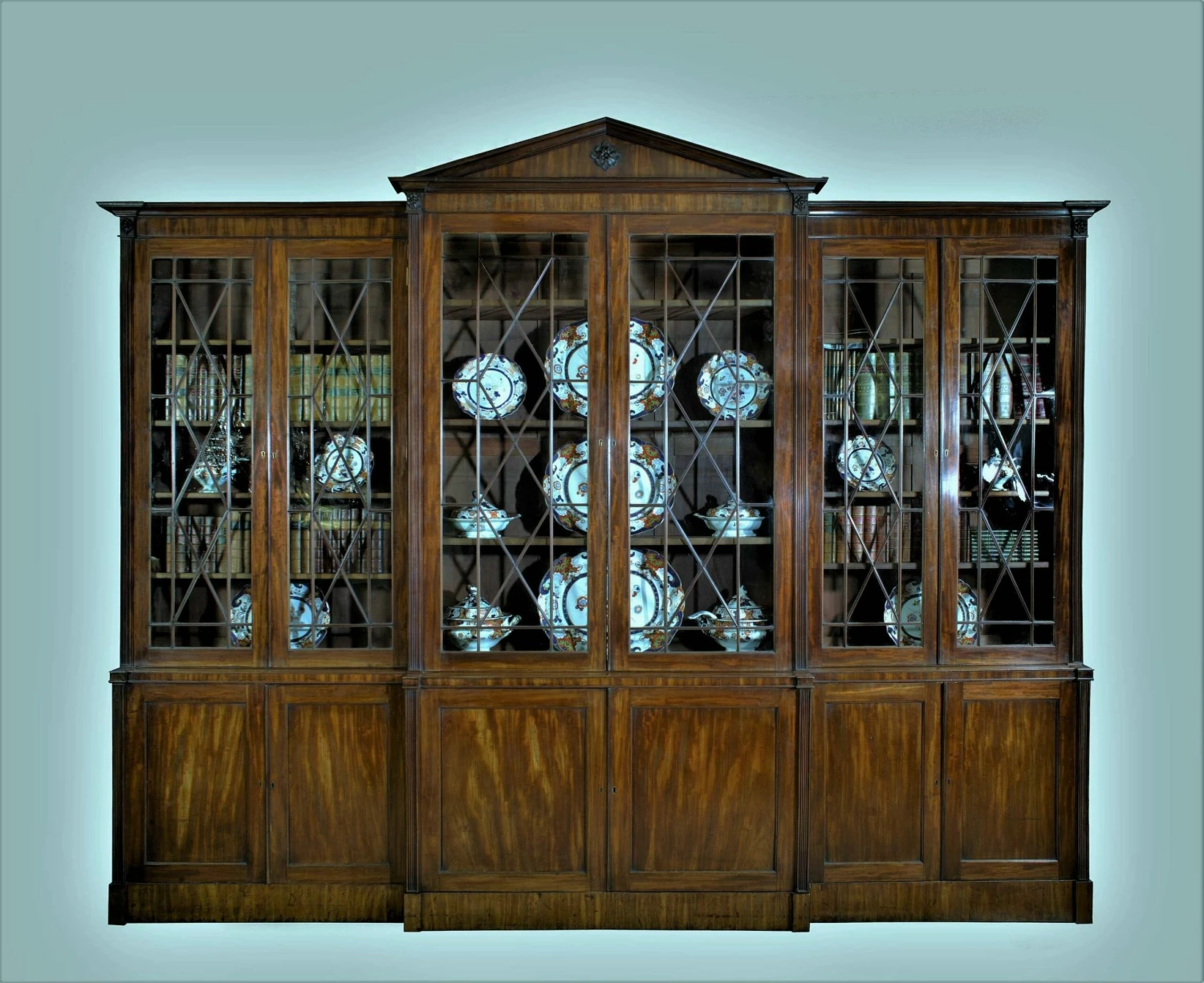 George III Mahogany Breakfront Bookcase 1 George III Mahogany Breakfront Bookcase