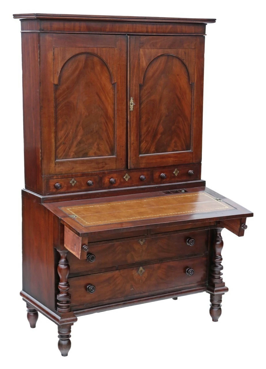 Georgian Mahogany Housekeeper's Cupboard Secretaire 7 Georgian Mahogany Housekeeper's Cupboard Secretaire - Image 7