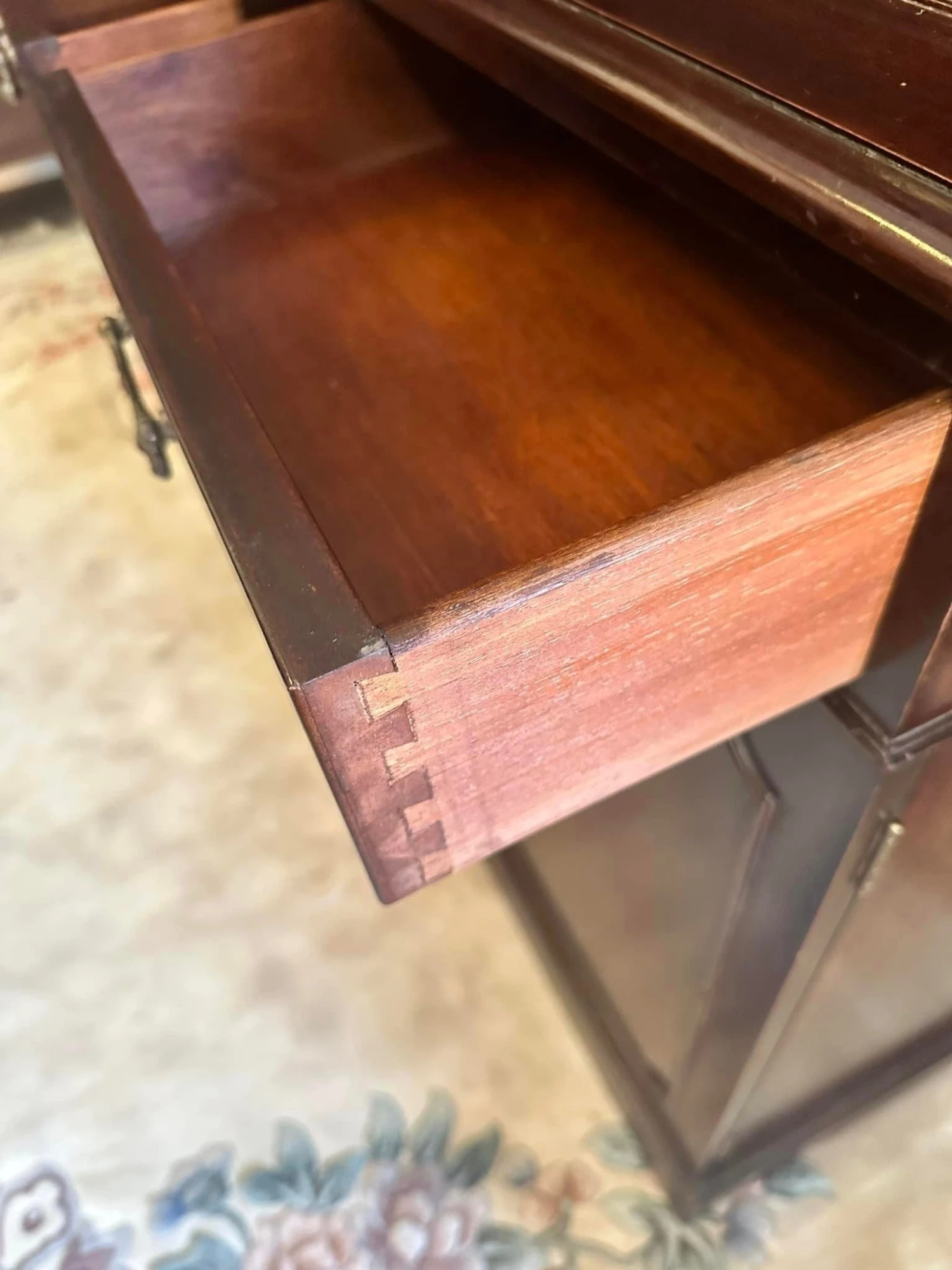 Unknown Georgian Style Mahogany Breakfront Library Bookcase 9 Unknown Georgian Style Mahogany Breakfront Library Bookcase - Image 9