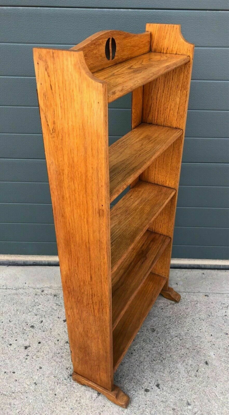 Handsome Arts And Crafts Oak Bookcase / Oak Bookshelves 11 Handsome Arts And Crafts Oak Bookcase / Oak Bookshelves - Image 11