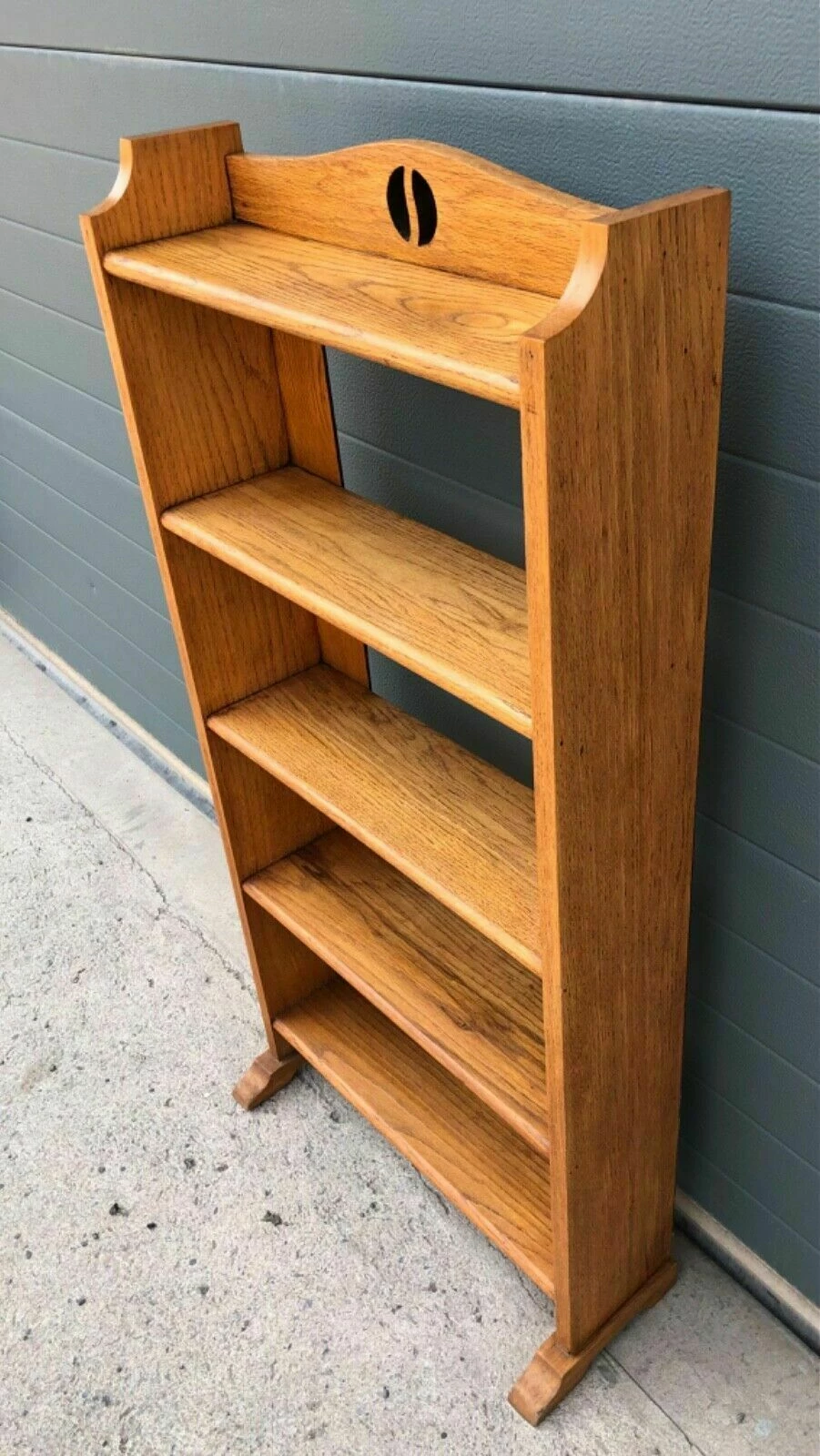 Handsome Arts And Crafts Oak Bookcase / Oak Bookshelves 5 Handsome Arts And Crafts Oak Bookcase / Oak Bookshelves - Image 5
