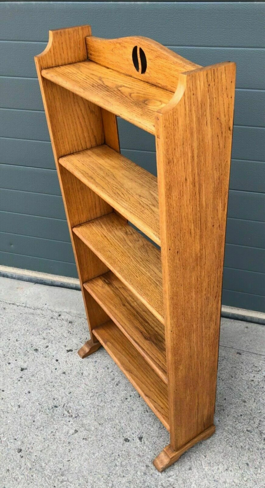 Handsome Arts And Crafts Oak Bookcase / Oak Bookshelves 8 Handsome Arts And Crafts Oak Bookcase / Oak Bookshelves - Image 8