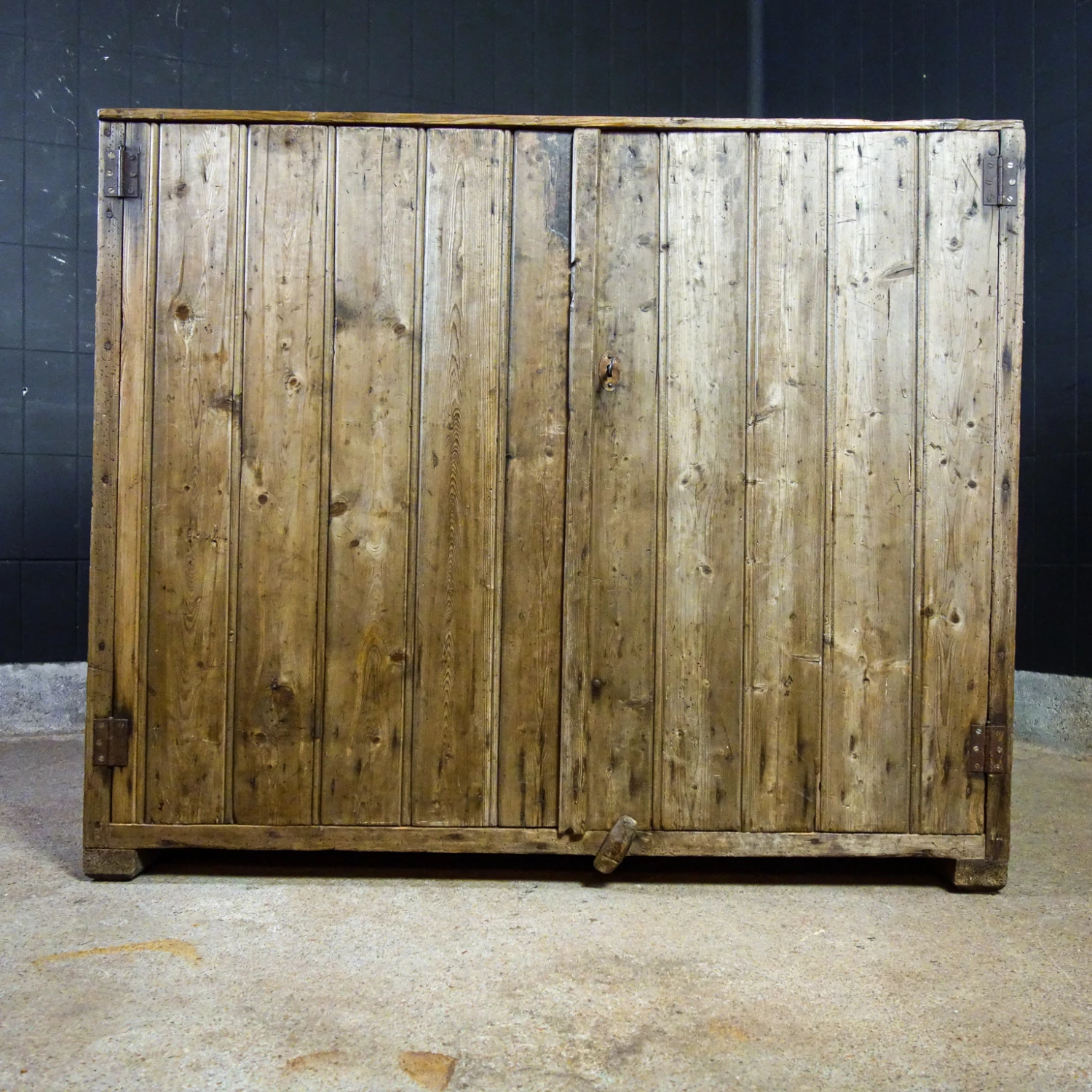 Industrial Shelf From Bicycle Repair – 1930s 5 Industrial Shelf From Bicycle Repair – 1930s - Image 5