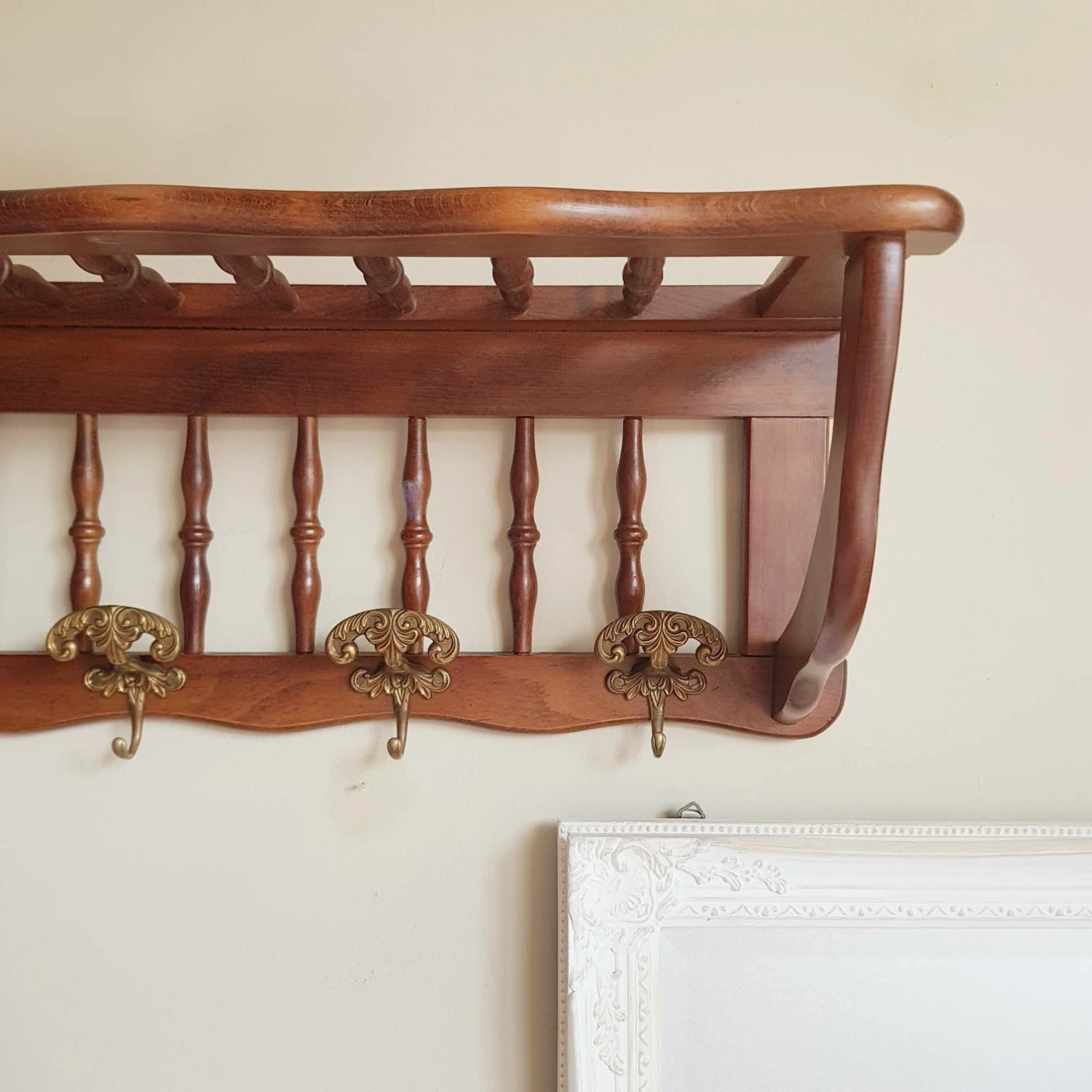 Unknown Italian Vintage Wood Wall Hanger Coat Rack,Entryway Rack With Shelf 5 Brass Hooks,Art Nouveau Style,V. C. R.,Made In Italy 5 Unknown Italian Vintage Wood Wall Hanger Coat Rack,Entryway Rack With Shelf 5 Brass Hooks,Art Nouveau Style,V. C. R.,Made In Italy - Image 5