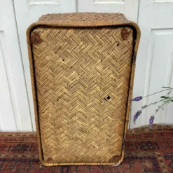 Japanese Clamshell Basket, 1940s 8 Japanese Clamshell Basket, 1940s -Storage Furniture Sales 2024 japanese clamshell basket 1940s sku44893085 0 3 scaled