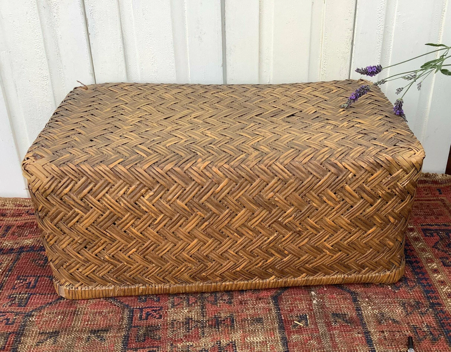 Japanese Clamshell Basket, 1940s 1 Japanese Clamshell Basket, 1940s