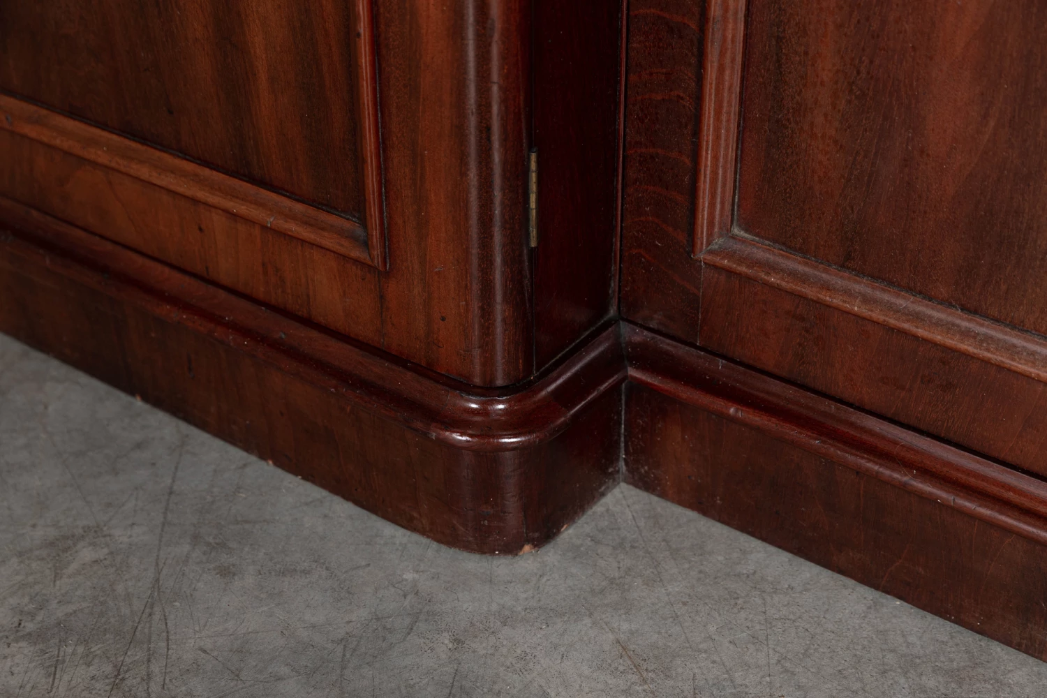 Large 19thc English Mahogany Glazed Breakfront Bookcase 11 Large 19thc English Mahogany Glazed Breakfront Bookcase - Image 11