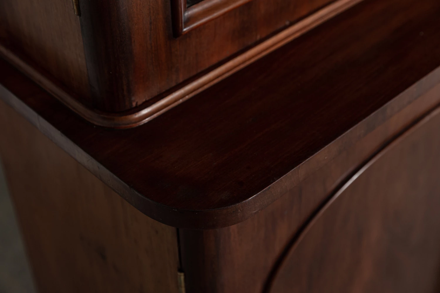 Large 19thc English Mahogany Glazed Breakfront Bookcase 14 Large 19thc English Mahogany Glazed Breakfront Bookcase - Image 14