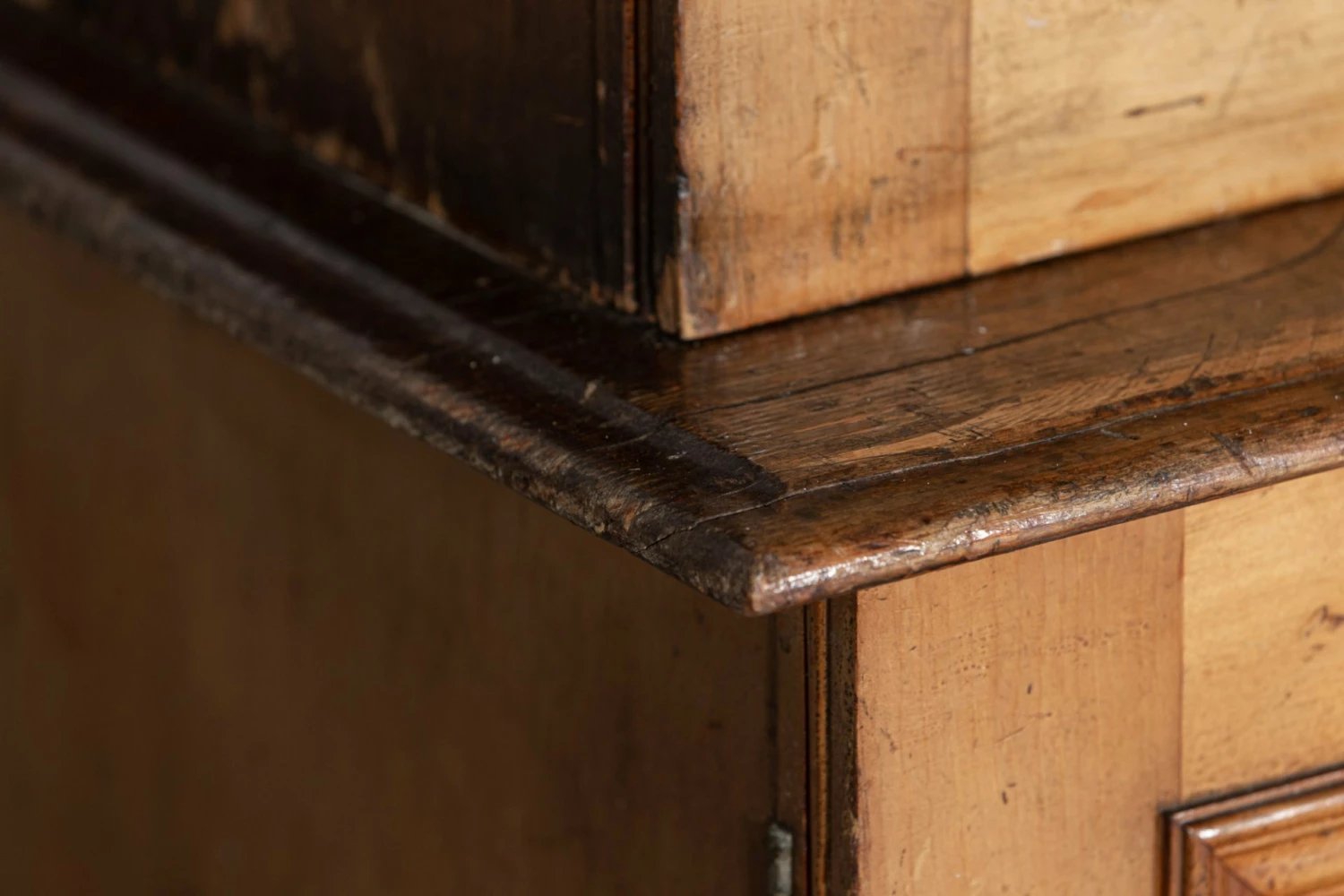 Large Estate Made Scottish Pine Housekeepers Cupboard 13 Large Estate Made Scottish Pine Housekeepers Cupboard - Image 13